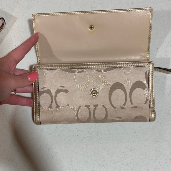 Coach Beige and Gold Wallet - Picture 3 of 4